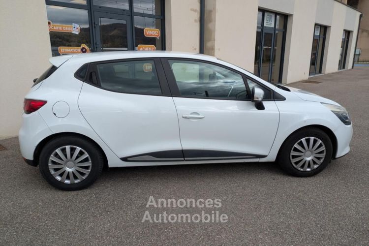 Renault Clio 1.2 75CH LIFE - <small></small> 5.990 € <small>TTC</small> - #10