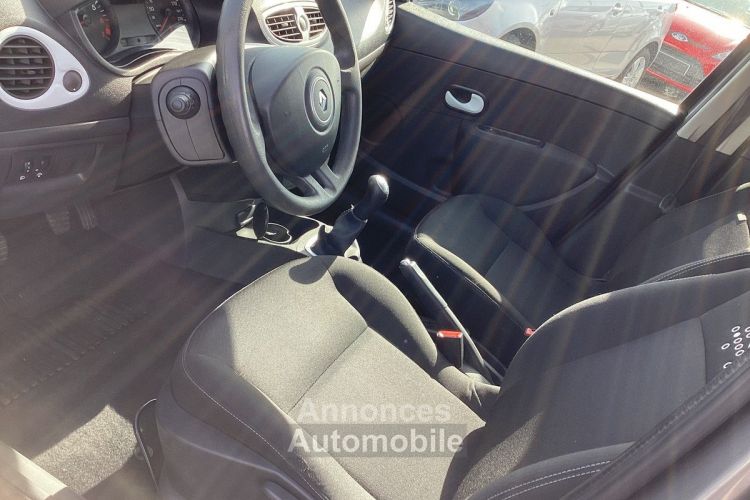 Renault Clio 1.2 Authentique - <small></small> 5.950 € <small>TTC</small> - #9