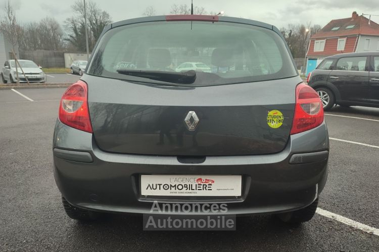 Renault Clio 1.2 TCE 100 - <small></small> 3.290 € <small>TTC</small> - #4