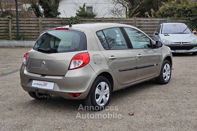 Renault Clio 1.2 TCE 100 CV EXPRESSION CLIM - 79500 KMS - <small></small> 6.990 € <small>TTC</small> - #8