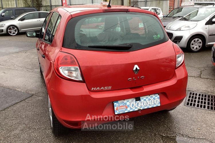 Renault Clio 1.2 YAHOO - <small></small> 5.450 € <small>TTC</small> - #6