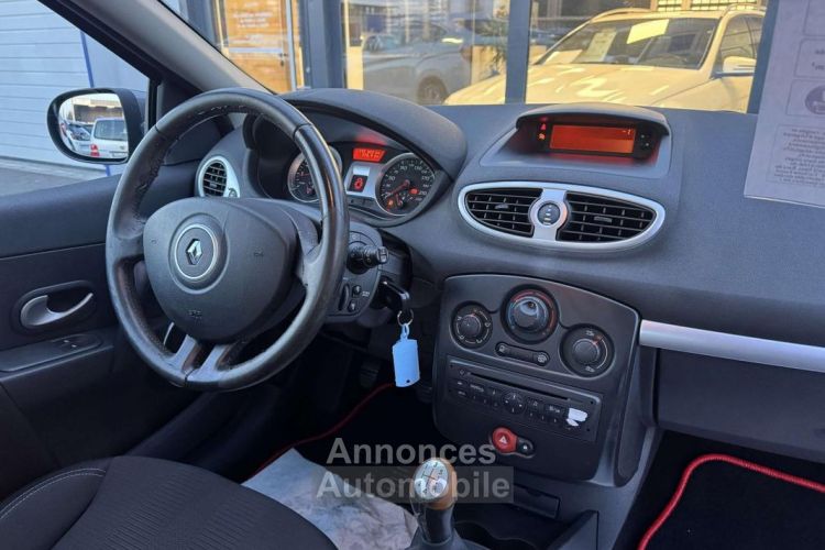 Renault Clio 1.2i 16V 75 III BERLINE Authentique PHASE 1 - <small></small> 4.290 € <small>TTC</small> - #7