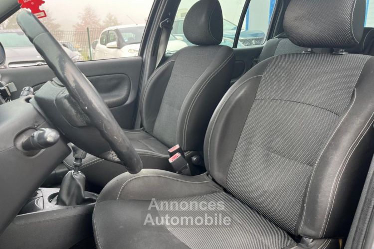 Renault Clio 1.2i - 75 2 II Campus com 2010 BVM TBE CLIM 5P GTIE 12 MOIS - <small></small> 3.750 € <small>TTC</small> - #7