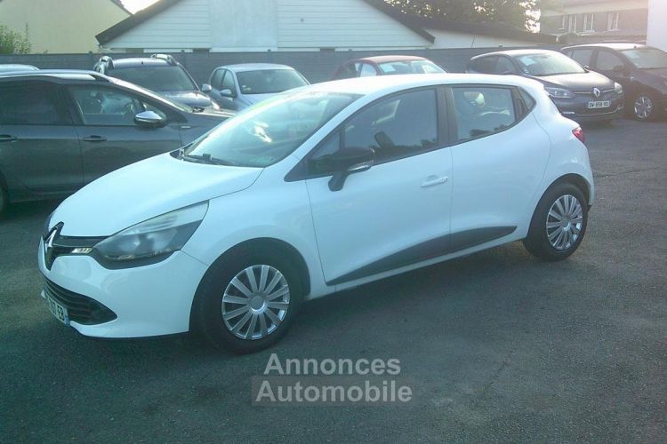 Renault Clio 1.2l 16v 75cv laureate (2014) - <small></small> 7.380 € <small>TTC</small> - #5