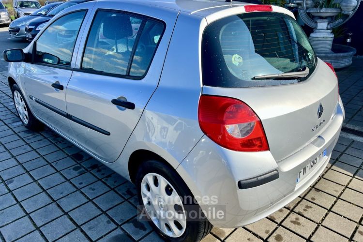 Renault Clio 1.4i - 16V 100 AUTHENTIQUE - <small></small> 5.990 € <small>TTC</small> - #4