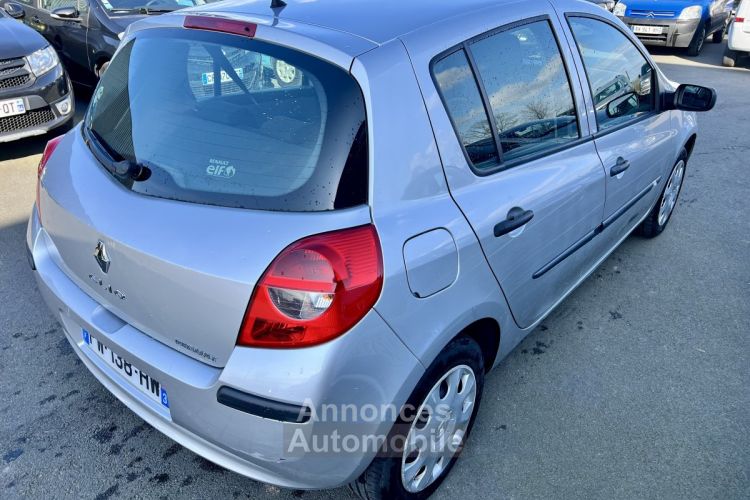 Renault Clio 1.4i - 16V 100 AUTHENTIQUE - <small></small> 5.990 € <small>TTC</small> - #5