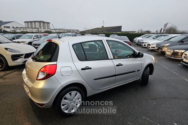 Renault Clio 1.5 dci 190000KMS - <small></small> 4.990 € <small>TTC</small> - #6