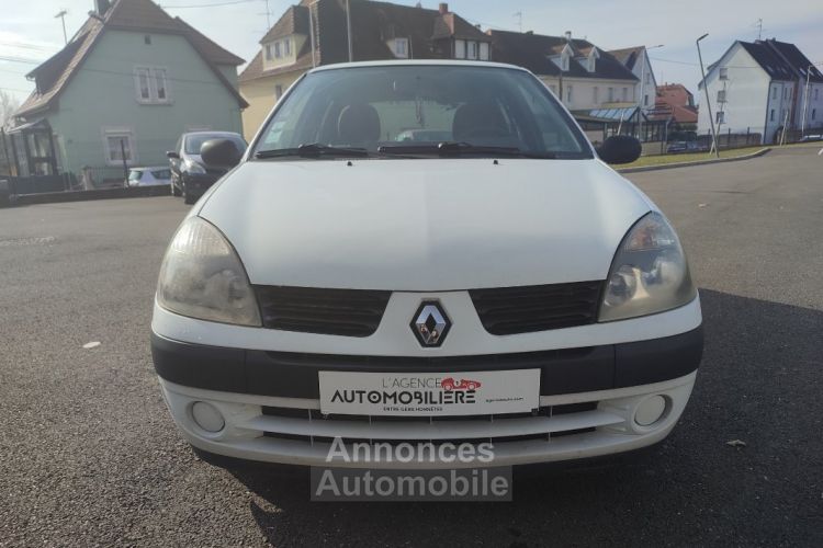 Renault Clio 1.5 dCi 65ch - <small></small> 2.390 € <small>TTC</small> - #2