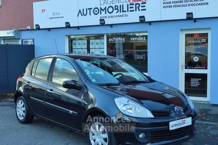 Renault Clio 1.5 dCi 68 cv - <small></small> 5.490 € <small>TTC</small> - #1