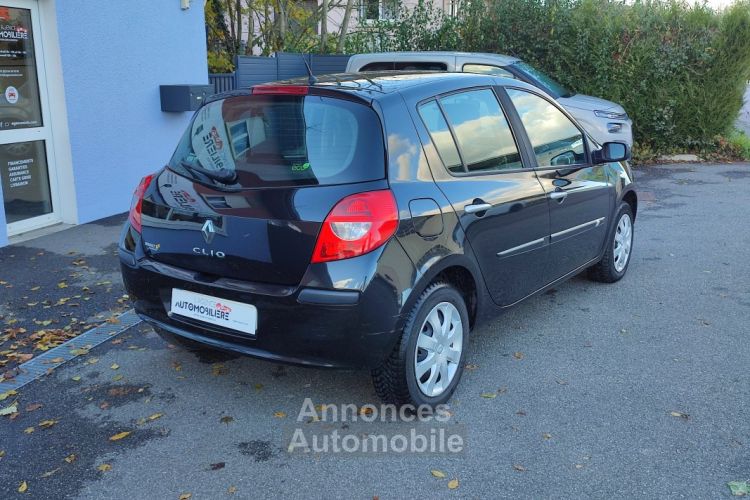 Renault Clio 1.5 dCi 68 cv - <small></small> 5.490 € <small>TTC</small> - #8