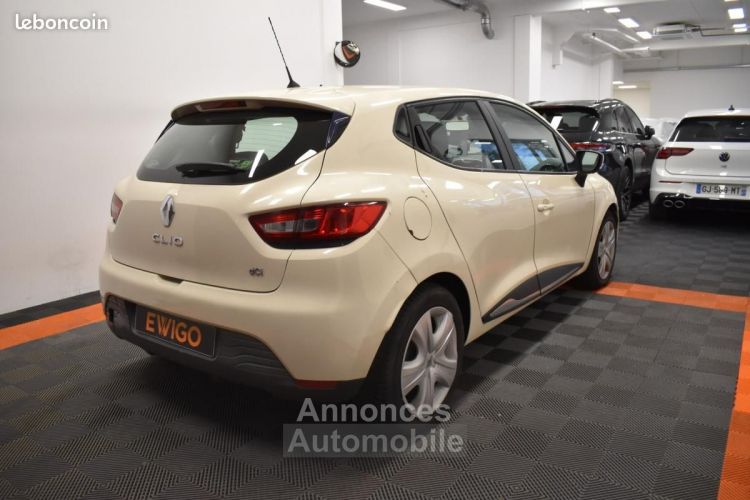 Renault Clio 1.5 DCI 75ch ZEN EDITION FAIBLE CONSO IDEAL JEUNE CONDUCTEUR SUIVI GARANTIE 6 A 60... - <small></small> 6.490 € <small>TTC</small> - #6