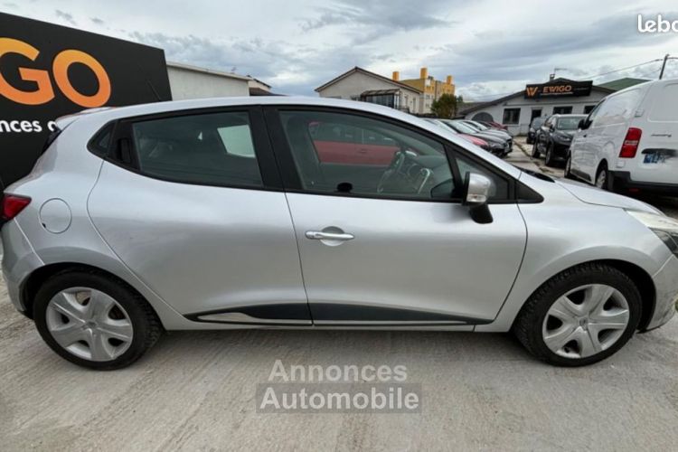 Renault Clio 1.5 DCI 90 ch ENERGY BUSINESS COURROIE DISTRI NEUVE - <small></small> 7.989 € <small>TTC</small> - #8