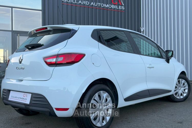 Renault Clio 1.5 DCI 90ch ENERGY AIR MEDIANAV - <small></small> 9.490 € <small>TTC</small> - #6