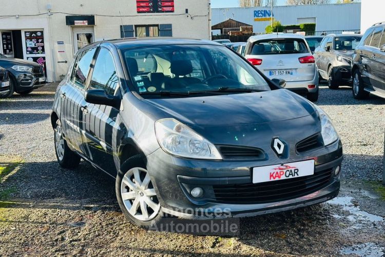 Renault Clio 1.5 dCi Confort Dynamique Garantie 6 mois Distribution neuve - <small></small> 5.490 € <small>TTC</small> - #1