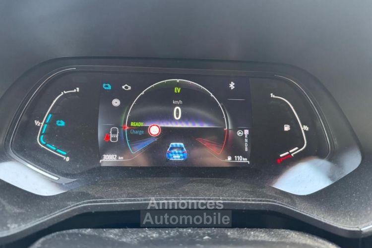 Renault Clio 1.6 E-TECH 140CH HYBRID INTENS APPLE CARPLAY + CAMÉRA DE RECUL - <small></small> 16.490 € <small>TTC</small> - #18