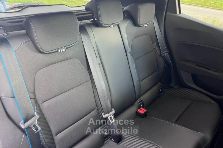 Renault Clio 1.6 E-TECH 145 CH FULL HYBRID ESPRIT ALPINE + SYSTEME AUDIO BOSE PACK CITY ATTEL... - <small></small> 22.990 € <small>TTC</small> - #13