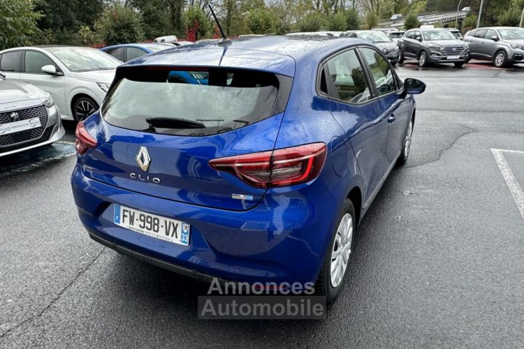 Renault Clio 1.6 E-Tech Hybride - 140 Bva Business Clim + Radar AR - <small></small> 18.990 € <small>TTC</small> - #7