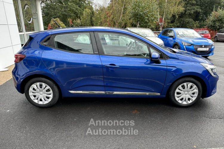 Renault Clio 1.6 E-Tech Hybride - 140 Bva Business Clim + Radar AR - <small></small> 18.990 € <small>TTC</small> - #8