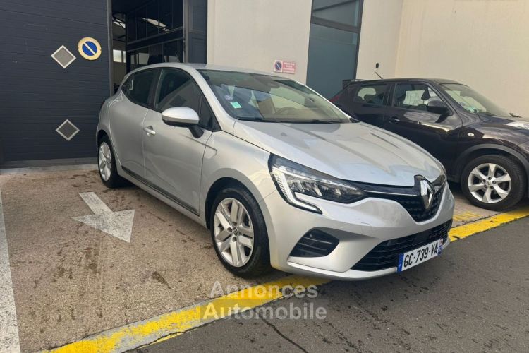 Renault Clio 1.6 E-Tech hybride 140ch Business -21N Historique d'entretien Garantie 12 mois Caméra de recul Radar AV-AR Apple CarPlay - <small></small> 14.490 € <small>TTC</small> - #1