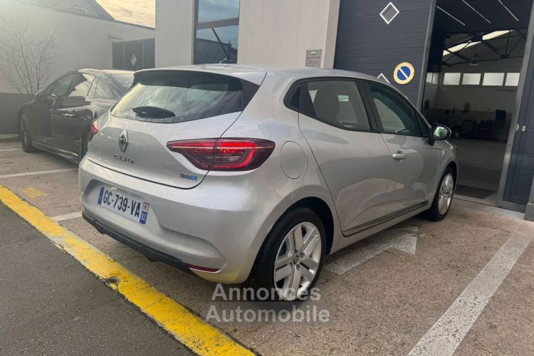 Renault Clio 1.6 E-Tech hybride 140ch Business -21N Historique d'entretien Garantie 12 mois Caméra de recul Radar AV-AR Apple CarPlay - <small></small> 14.490 € <small>TTC</small> - #3