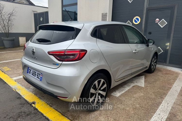 Renault Clio 1.6 E-Tech Hybride 145ch Evolution Historique d'entretien Garantie 12 mois Caméra de recul Apple CarPlay 1ère main - <small></small> 15.990 € <small>TTC</small> - #3