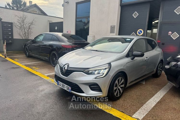 Renault Clio 1.6 E-Tech Hybride 145ch Evolution Historique d'entretien Garantie 12 mois Caméra de recul Apple CarPlay 1ère main - <small></small> 16.490 € <small>TTC</small> - #2