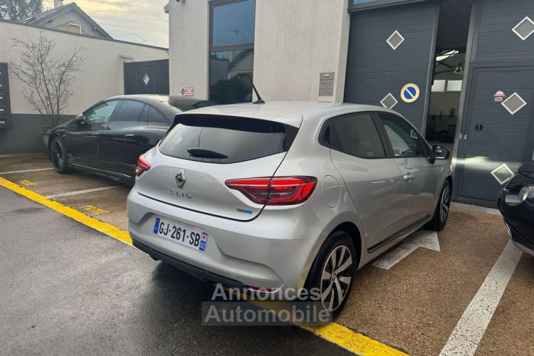 Renault Clio 1.6 E-Tech Hybride 145ch Evolution Historique d'entretien Garantie 12 mois Caméra de recul Apple CarPlay 1ère main - <small></small> 16.490 € <small>TTC</small> - #3