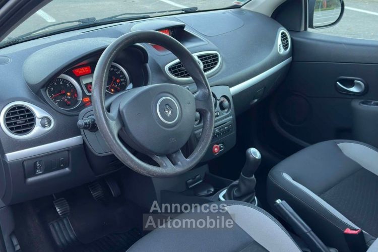 Renault Clio - <small></small> 4.900 € <small>TTC</small> - #11