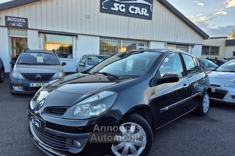 Renault Clio 1l2 75ch Essence 5 Portes - <small></small> 4.990 € <small>TTC</small> - #1