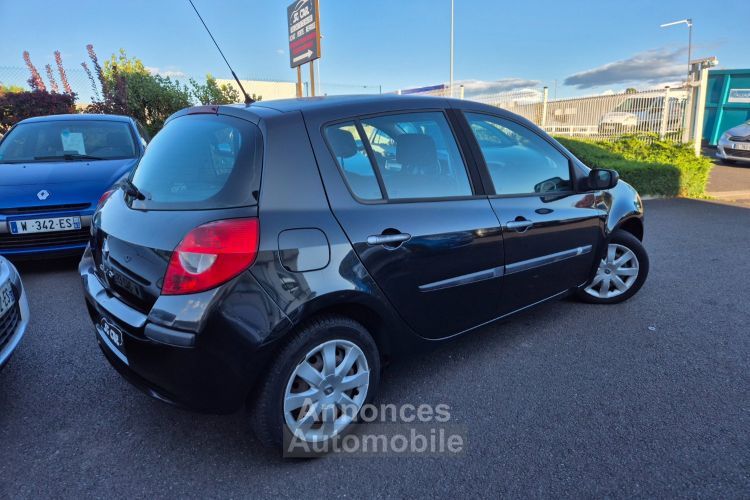 Renault Clio 1l2 75ch Essence 5 Portes - <small></small> 4.990 € <small>TTC</small> - #2