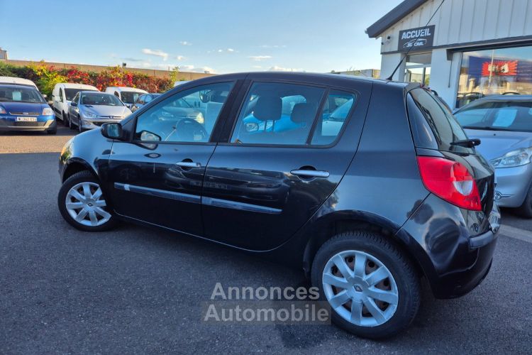 Renault Clio 1l2 75ch Essence 5 Portes - <small></small> 4.990 € <small>TTC</small> - #3