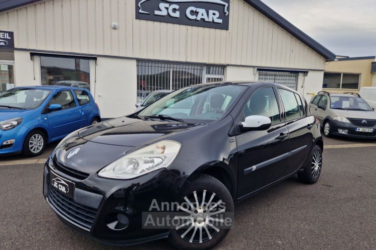 Renault Clio 1L2 75CH EXPRESSION PACK CLIM - <small></small> 6.500 € <small></small> - #1