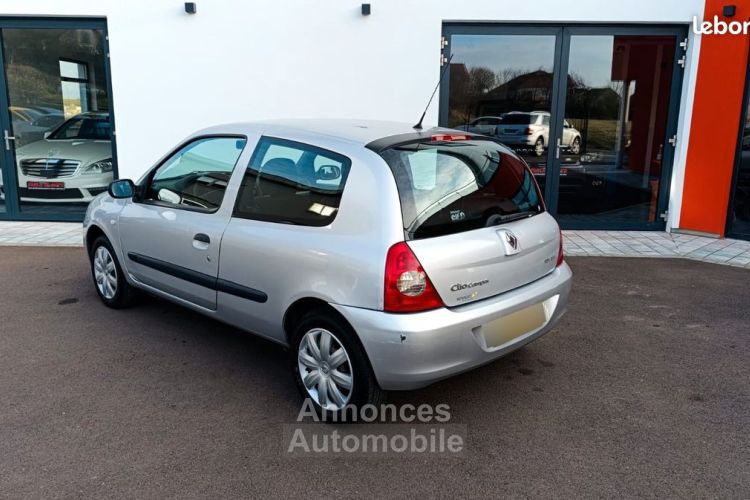 Renault Clio 2 1.2i 16V Campus Phase 75ch - <small></small> 3.490 € <small>TTC</small> - #2