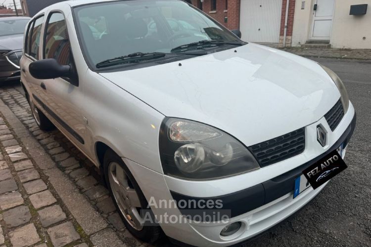 Renault Clio 2 1.5 dci 80ch 1ere main - <small></small> 3.490 € <small>TTC</small> - #1