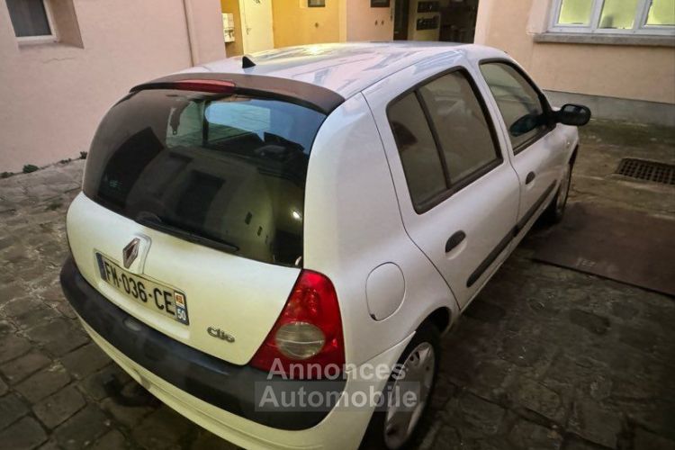 Renault Clio 2 1.5l dci 65cv - <small></small> 1.790 € <small>TTC</small> - #4