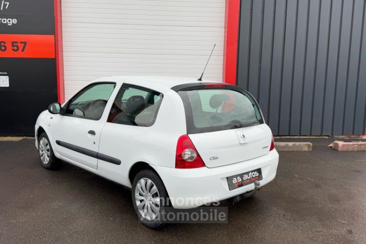 Renault Clio 2 Campus Evolution 3 1.2 I 75 CV 16 V Clim crit’air1 vitres électriques fermeture centralisée payement 4x garantie reprise - <small></small> 4.390 € <small>TTC</small> - #3