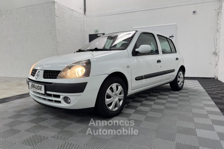 Renault Clio 2 II 1.4i 16S 98 CH PRIVILEGE PACK CLIM - GARANTIE 3 MOIS - <small></small> 4.990 € <small>TTC</small> - #3