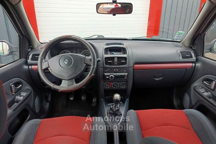 Renault Clio 2 phase 1.2 58 ch - <small></small> 2.390 € <small>TTC</small> - #3