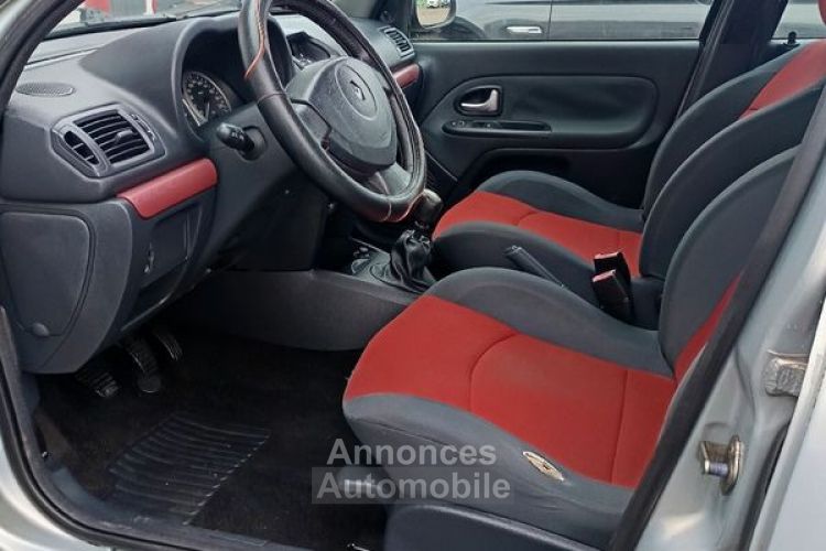 Renault Clio 2 phase 1.2 58 ch - <small></small> 2.390 € <small>TTC</small> - #4