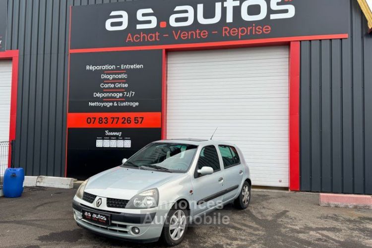 Renault Clio 2 Phase 1.4 I 98 CV 16 V BOITE AUTOMATQIUE attelage remorque payement 4x sans frais jusqu’à 2300 - <small></small> 4.290 € <small>TTC</small> - #1