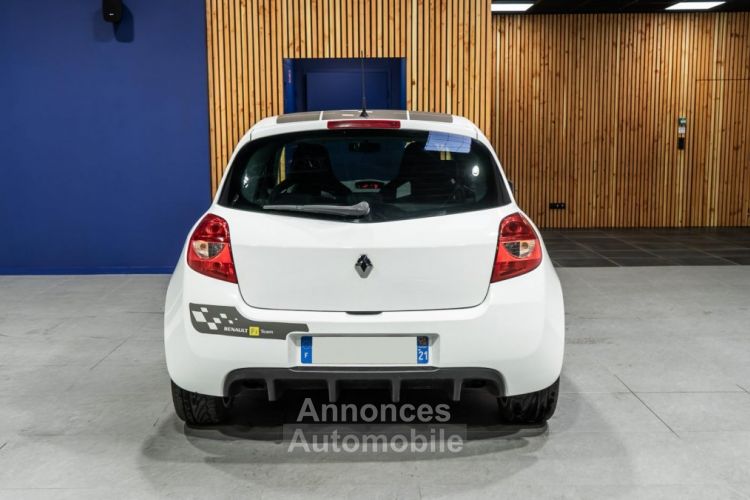 Renault Clio 2.0i 16V - 200 III BERLINE Sport F1 Team PHASE 1 - <small></small> 19.900 € <small>TTC</small> - #5