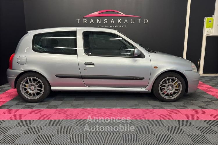 Renault Clio 2.0i 16V Sport - <small></small> 10.490 € <small>TTC</small> - #11