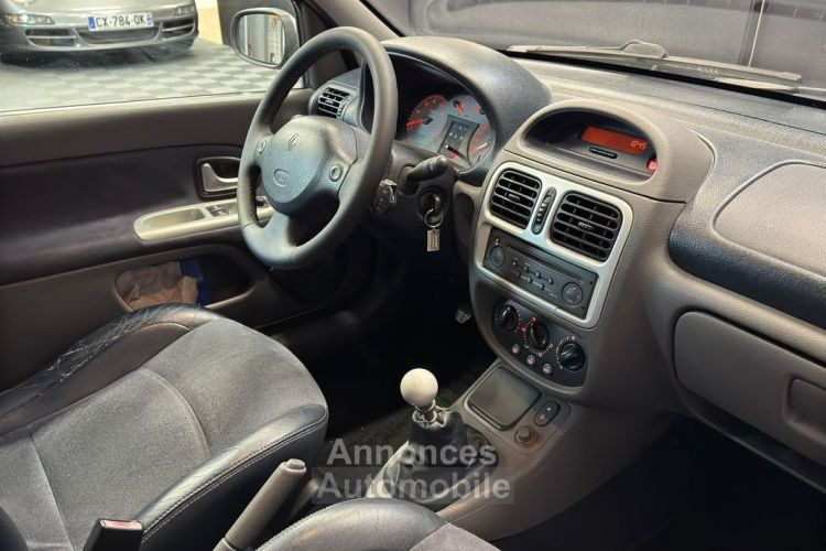 Renault Clio 2.0i 16V Sport - <small></small> 10.490 € <small>TTC</small> - #14