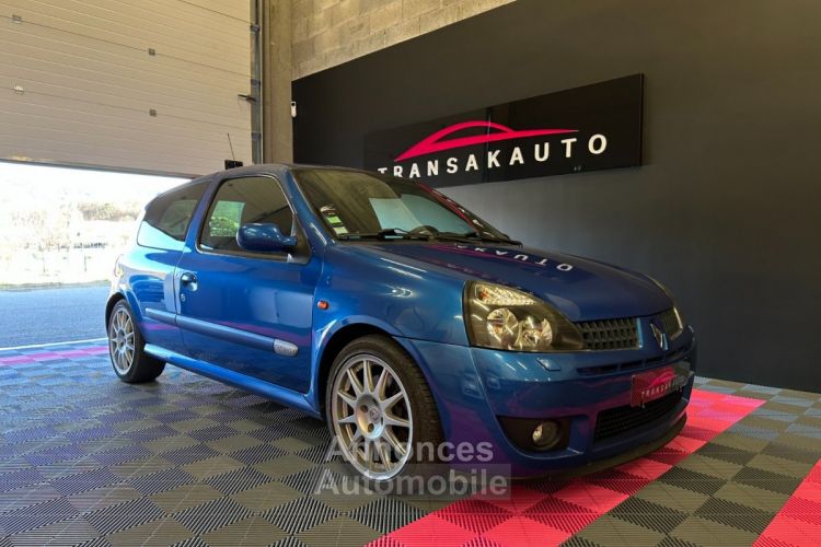 Renault Clio 2.0i 16V Sport 172ch Edition Ragnotti - <small></small> 17.990 € <small>TTC</small> - #1