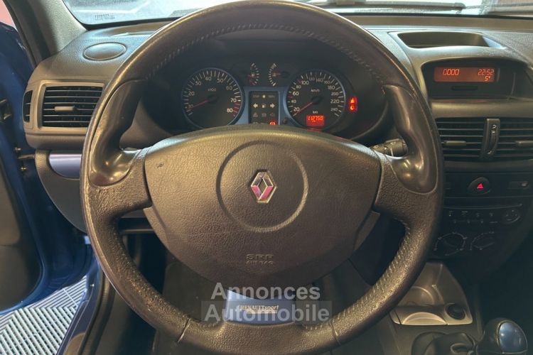 Renault Clio 2.0i 16V Sport 172ch Edition Ragnotti - <small></small> 17.990 € <small>TTC</small> - #12