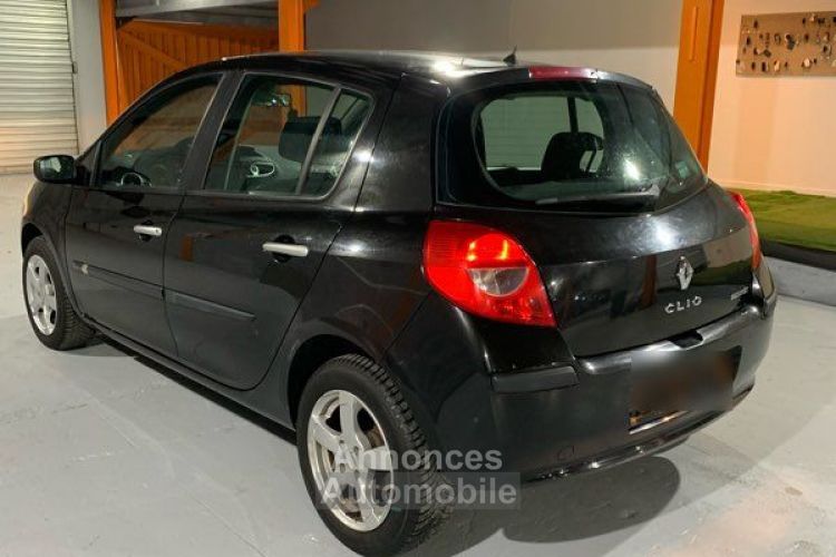 Renault Clio 3 - <small></small> 4.190 € <small>TTC</small> - #2