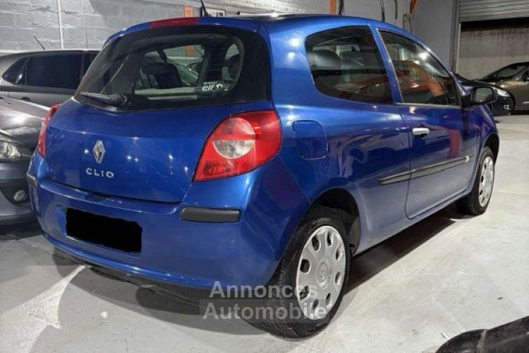 Renault Clio 3 - <small></small> 3.490 € <small>TTC</small> - #2