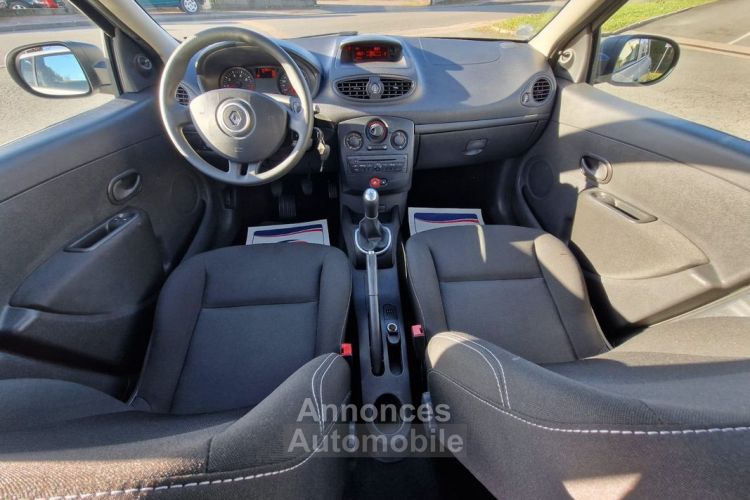 Renault Clio 3 Essence 1.2i 75cv 42854 Km 1ère Main - <small></small> 7.490 € <small>TTC</small> - #5