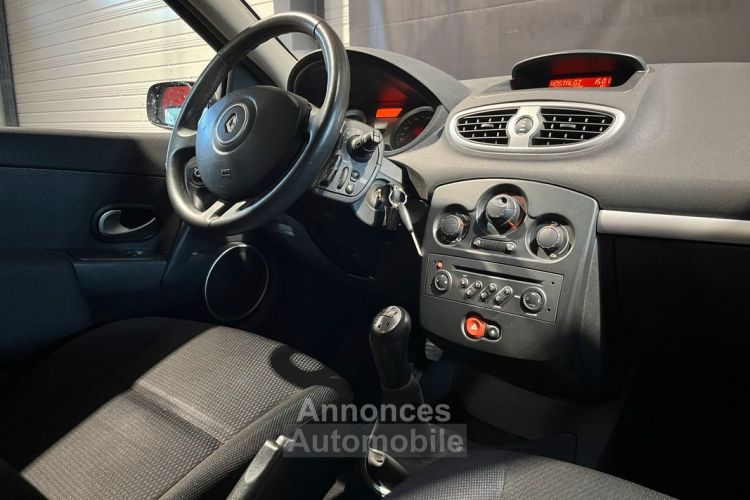 Renault Clio 3 III 1.2 16V 75ch Expression - <small></small> 4.490 € <small>TTC</small> - #9