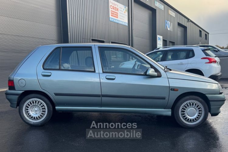 Renault Clio Baccara 80cv - <small></small> 8.990 € <small>TTC</small> - #6